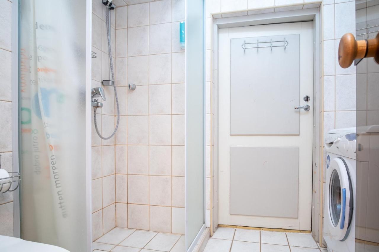 Old Town 2-Bathroom Apartment With Sauna 塔林 外观 照片